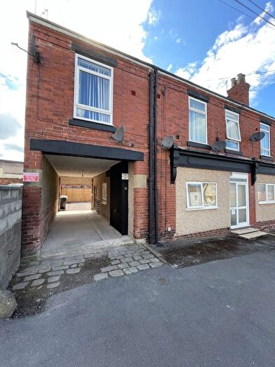 1 Bedroom Flat To Rent In Flat, Queen Street, Pilsley, S45
