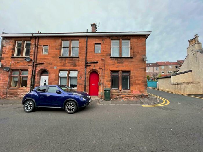 1 Bedroom Flat To Rent In High Street, Newmilns, East Ayrshire, KA16