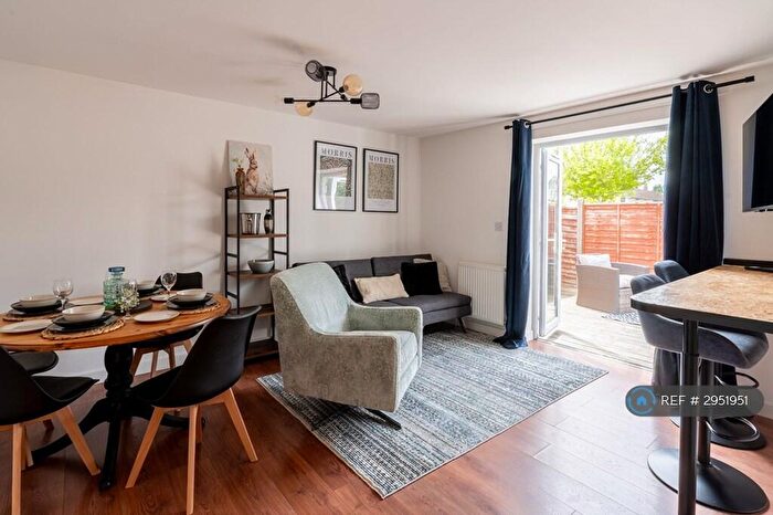 2 Bedroom Detached House To Rent In Raymund Road, Marston, Oxford, OX3