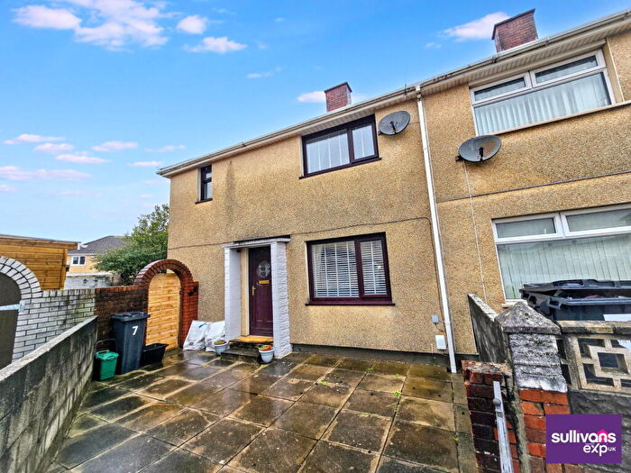 3 Bedroom End Of Terrace House For Sale In Southcross Way, Sandfields, Port Talbot, SA12