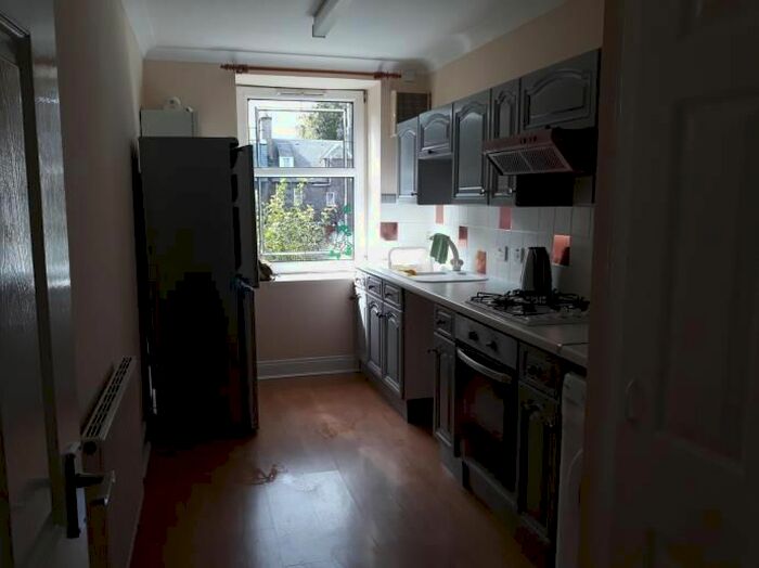 1 Bedroom Flat To Rent In F Foundry Lane, Perth, PH1