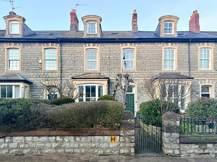 4 Bedroom Terraced House For Sale In Windsor Terrace, Penarth, CF64