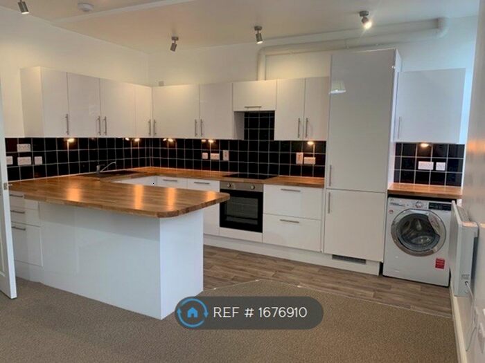 2 Bedroom Flat To Rent In Hastings Road, Sheffield, S7