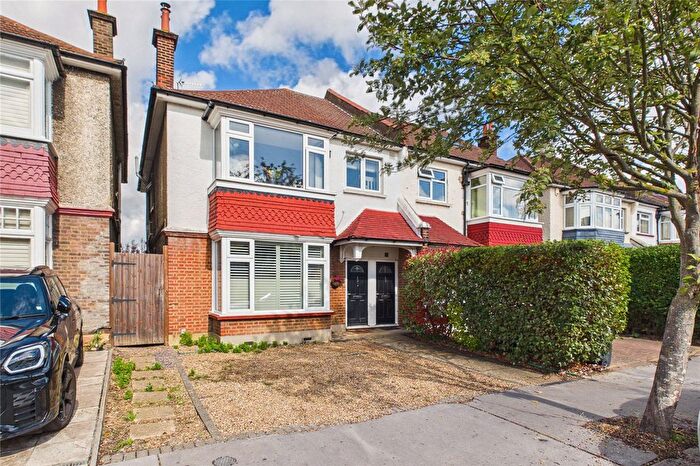 2 Bedroom Semi-Detached House For Sale In Ederline Avenue, London, SW16