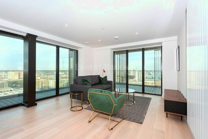 2 Bedroom Flat To Rent In Marco Polo Building, Royal Wharf, Royal Victoria Docks, E16