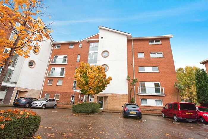 2 Bedroom Flat To Rent In Cardiff, CF10