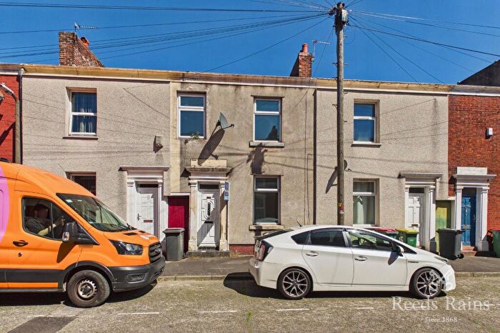 3 Bedroom Terraced House For Sale In Holstein Street, Preston, Lancashire, PR1