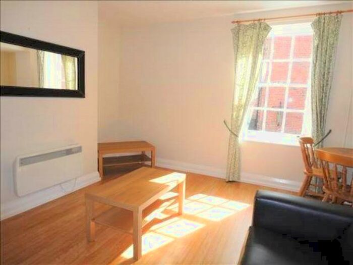 2 Bedroom Flat To Rent In Tanner's Court, Low Friars Street, Newcastle Upon Tyne, NE1