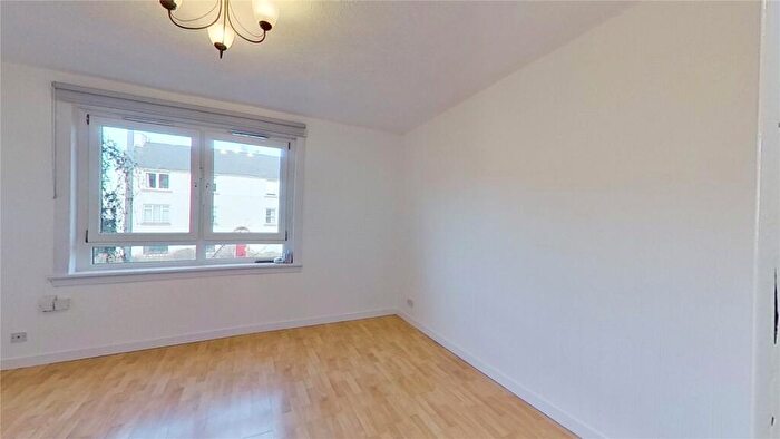 2 Bedroom Flat To Rent In () Moat Drive, Edinburgh, EH14