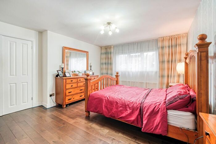 4 Bedroom Detached House For Sale In Marshfield Close, Church Hill North, Redditch, B98