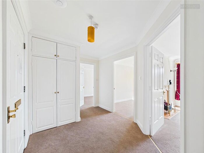 2 Bedroom Property To Rent In Crawthorne Road, Peterborough, PE1