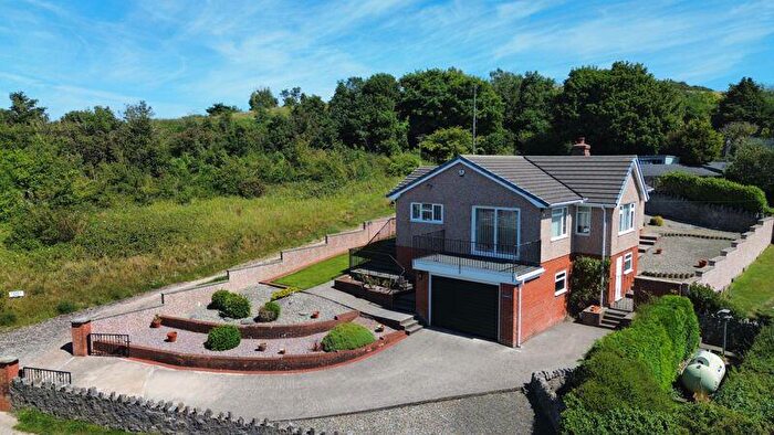 3 Bedroom Detached Bungalow For Sale In Tan Y Graig Road, Llysfaen, LL29