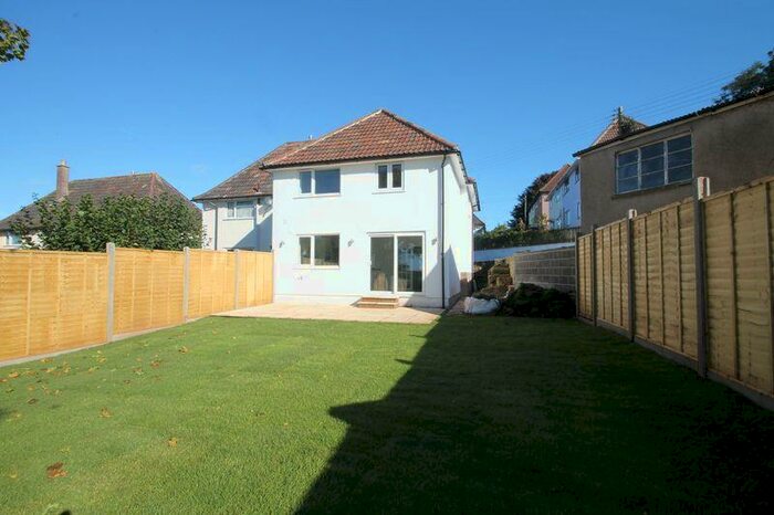 4 Bedroom House To Rent In Everett Close, Wells, BA5