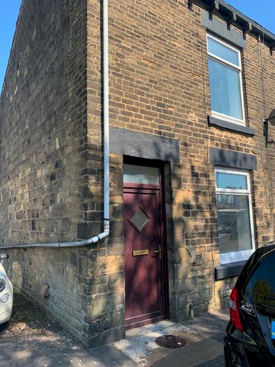 2 Bedroom Terraced House To Rent In Beckett Street, Lees, Oldham, OL4