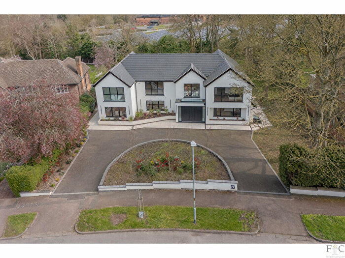 5 Bedroom Detached House For Sale In The Broadway, Leicester, LE2