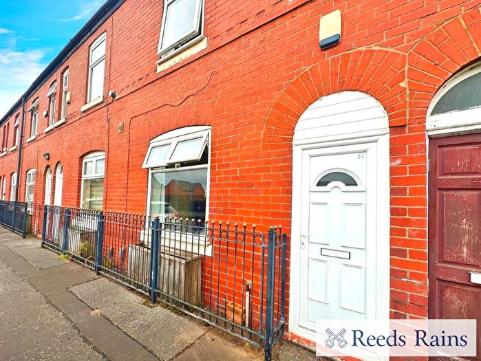 4 Bedroom Terraced House To Rent In Norfolk Street, Salford, Greater Manchester, M6