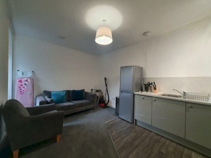 2 Bedroom Flat To Rent In Stewart Terrace, Gorgie, Edinburgh, EH11