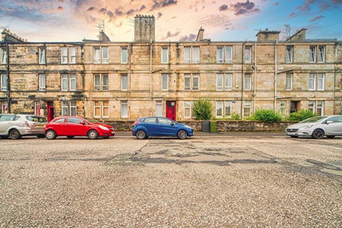 1 Bedroom Flat To Rent In Blackhall Street, Blackhall, PA1