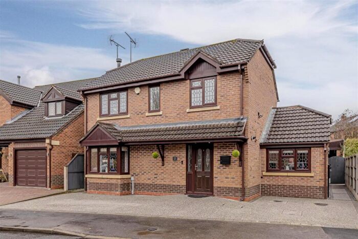 3 Bedroom Detached House For Sale In Meadow Close, Leek, Staffordshire, ST13