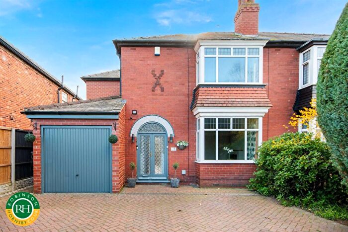 4 Bedroom Semi-Detached House For Sale In Ellers Road, Doncaster, DN4