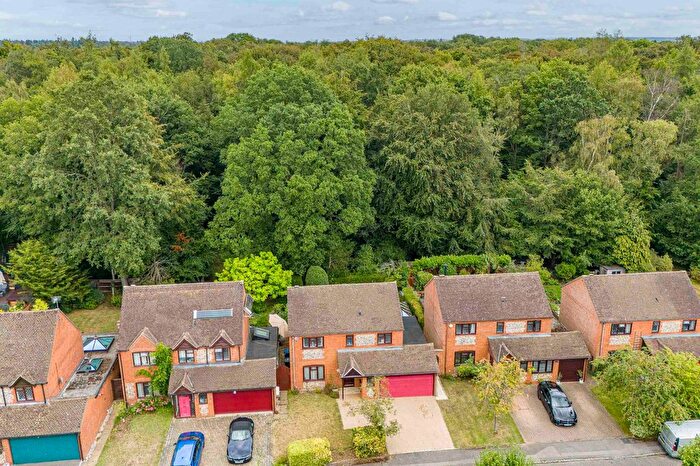 4 Bedroom Detached House For Sale In Burrows Close, Penn, HP10