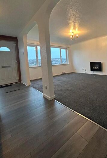 3 Bedroom End Terrace House To Rent In Cochrane Avenue, Inverkeithing, KY11