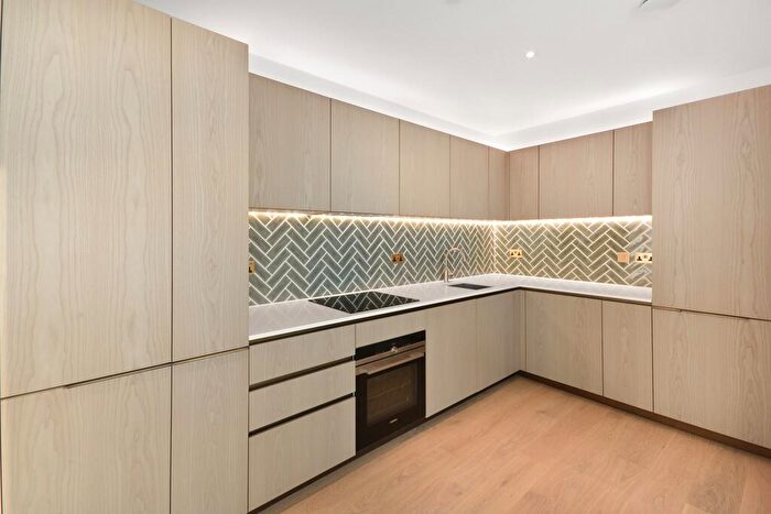 2 Bedroom Apartment To Rent In City Road London, EC1V
