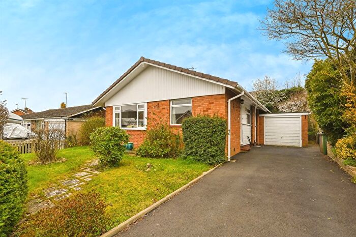 3 Bedroom Detached Bungalow For Sale In Windmill Lane, Inkberrow, Worcester, WR7
