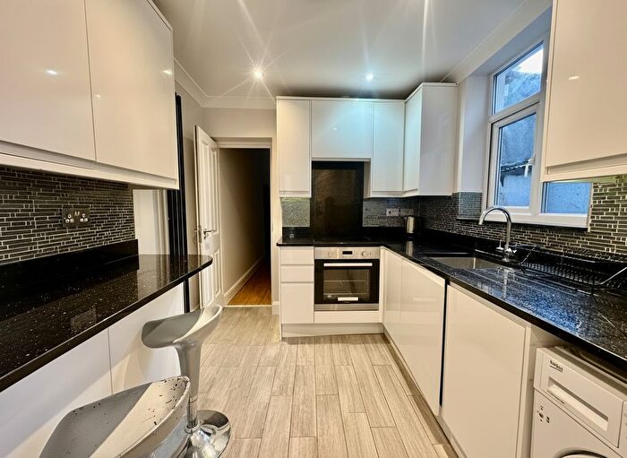 4 Bedroom Terraced House To Rent In Normand Road, London, W14