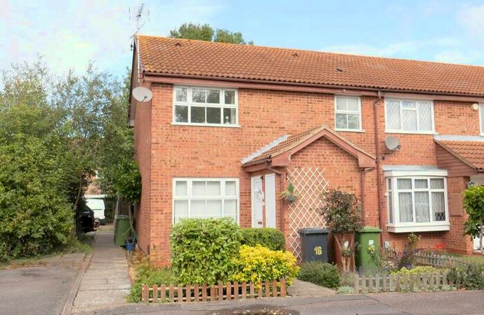 1 Bedroom End Of Terrace House To Rent In St. Neots Close, Borehamwood, Hertfordshire, WD6