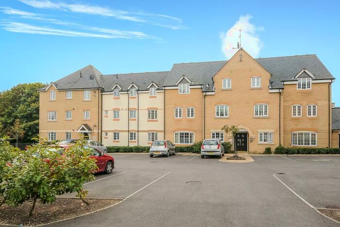 2 Bedroom Flat To Rent In Medhurst Way, East Oxford, OX4