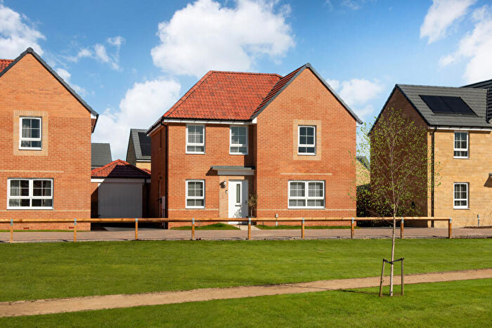 4 Bedroom Detached House For Sale In Station Road, DN36