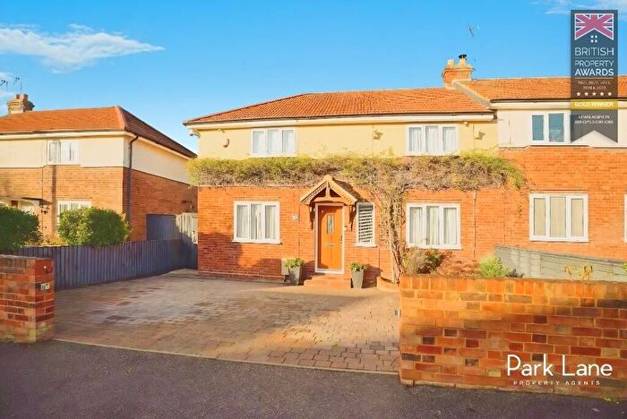 4 Bedroom Semi Detached House For Sale In Dimsdale Crescent, Bishops Stortford, CM23