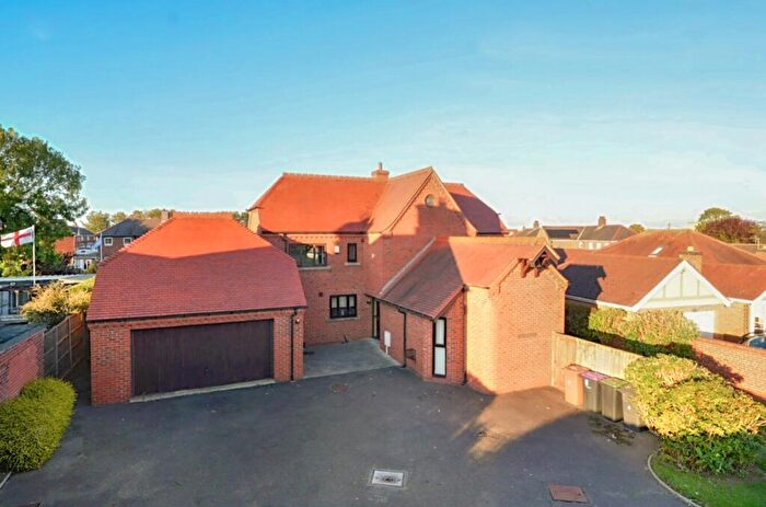 4 Bedroom Detached House For Sale In Walcott Road, Billinghay, LN4