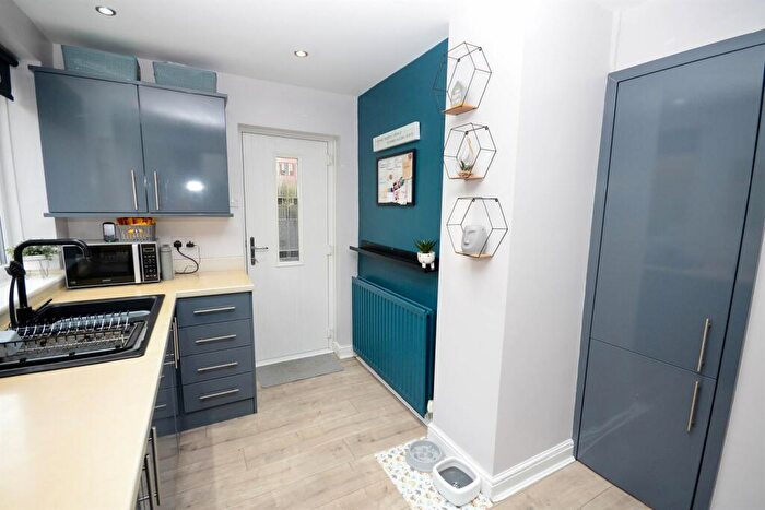 2 Bedroom Semi-Detached House For Sale In Grange Terrace, Gateshead, NE9