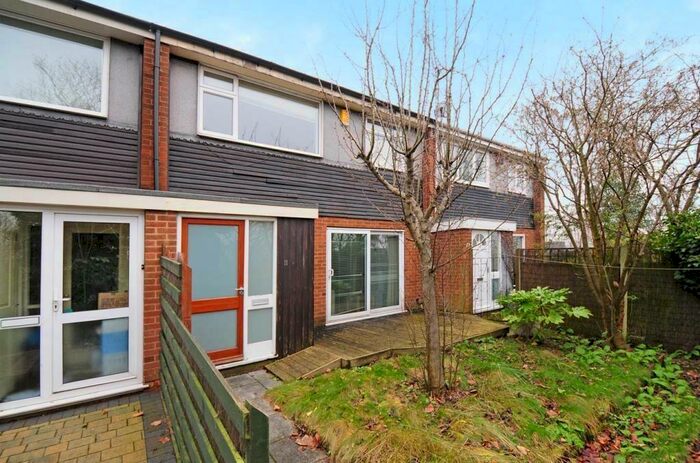 4 Bedroom Terraced House To Rent In Friars Court, Lenton Road, The Park, NG7