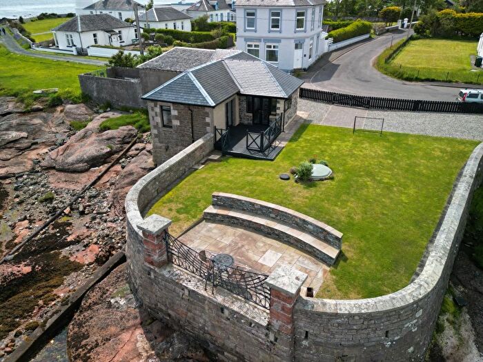 2 Bedroom Detached Bungalow For Sale In Old Ticket Office Lighthouse Road, Toward, Toward, Dunoon, PA23