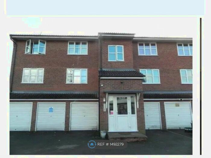 2 Bedroom Flat To Rent In Harlow, Harlow, CM20