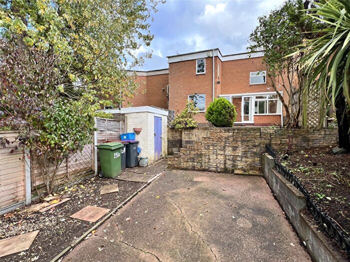 3 Bedroom Terraced House For Sale In Warrensway, Woodside, Telford, Shropshire, TF7