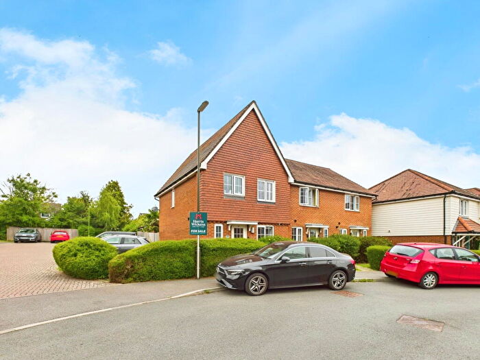 3 Bedroom End Of Terrace House For Sale In Roman Lane, Southwater, RH13