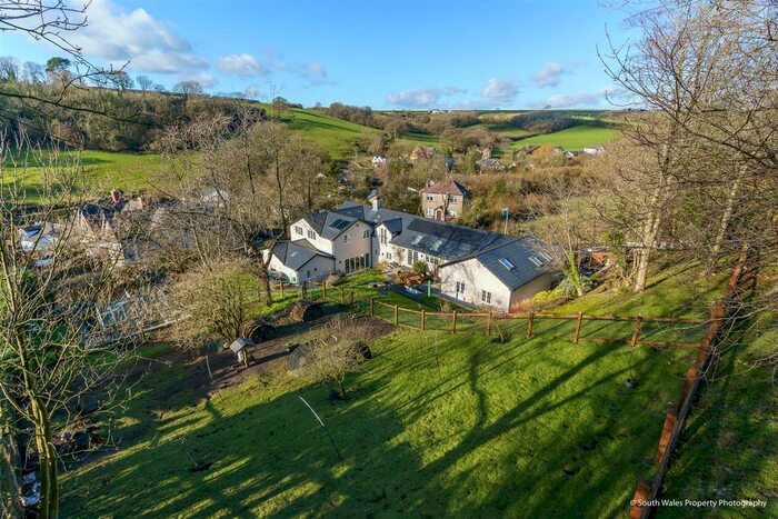 5 Bedroom Detached House For Sale In Cross Green, Llancarfan, Vale Of Glamorgan, CF62