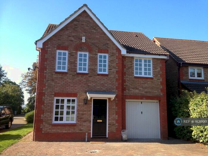 4 Bedroom Detached House To Rent In Redding Close, Dartford, DA2
