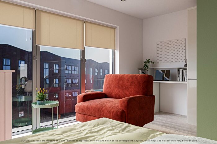 Studio To Rent In Silver Highgrove- Studio |Verney St, EX1