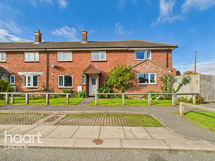 4 Bedroom Semi Detached House For Sale In Devonshire Road, Scampton, LN1