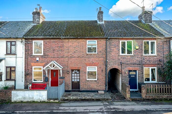 2 Bedroom Terraced House For Sale In Luton Road, Caddington, LU1