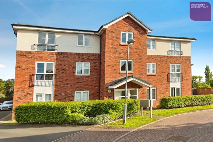 2 Bedroom House For Sale In , Stapeley, CW5
