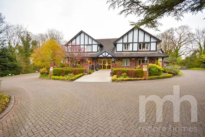 2 Bedroom Apartment For Sale In Woburn Court, Towers Road, Poynton, SK12