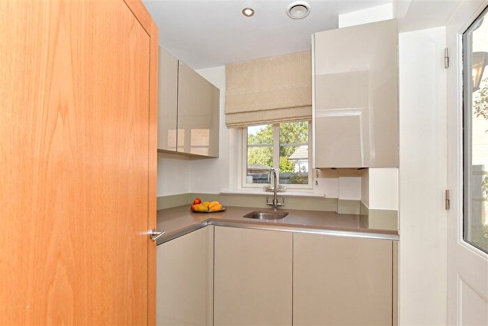 5 Bedroom Detached House For Sale In Buckingham Road, Epping, Essex, CM16