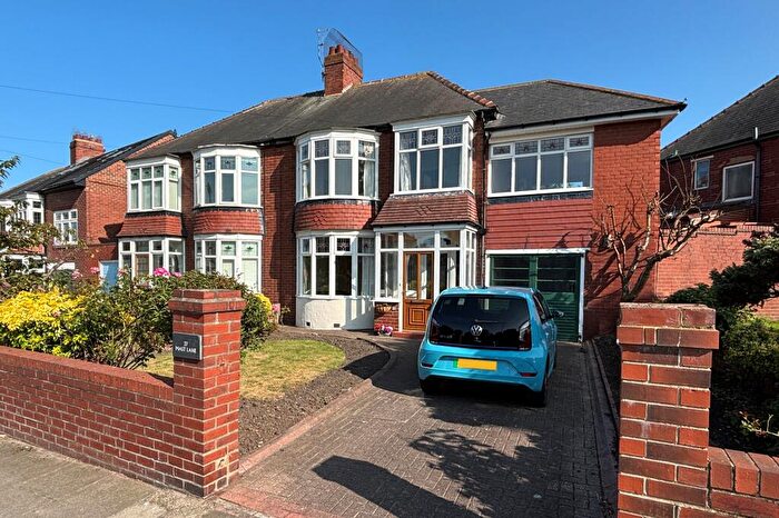 4 Bedroom Semi-Detached House For Sale In Mast Lane, Cullercoats, Tyne And Wear, NE30