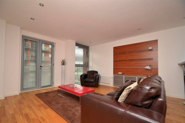 2 Bedroom Apartment To Rent In Faroe, City Island, Leeds, LS12